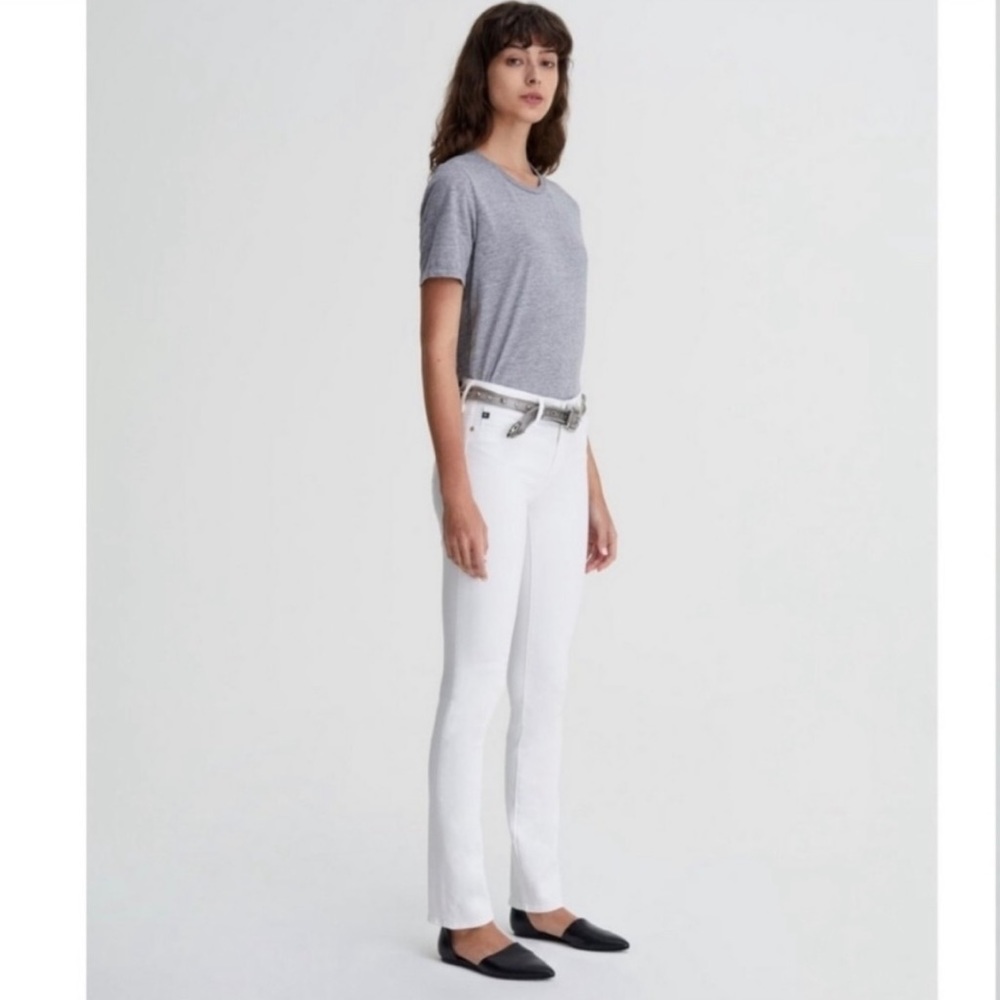 Anthropologie AG Adriano Goldschmied Jeans. The Harper essential straight white